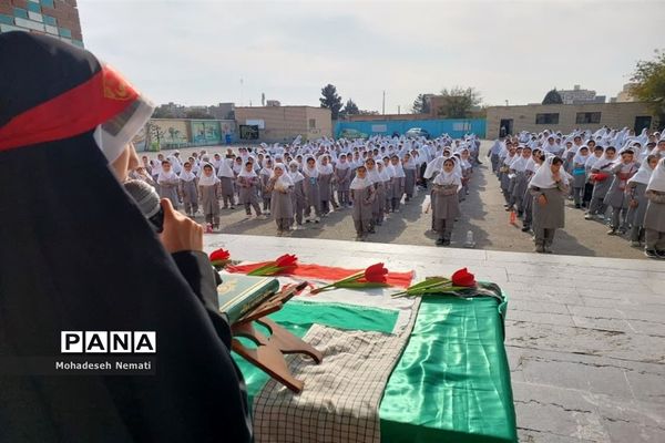 مراسم گرامی‌داشت سالروز شهادت حسین‌فهمیده درآموزشگاه الله‌اکبر اسلامشهر