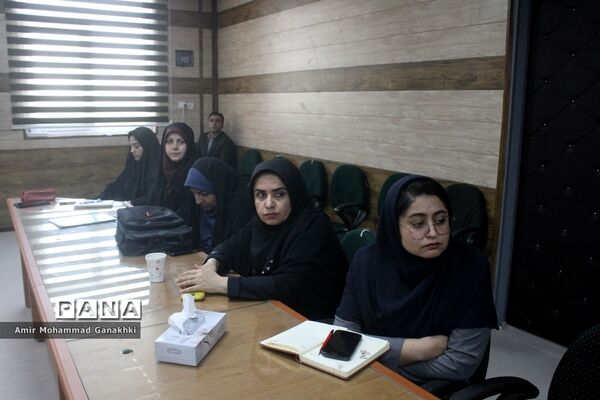 تجلیل از گروهای آموزشی حوزه معاونت پرورشی و فرهنگی اداره کل آموزش و پرورش استان بوشهر