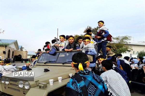 همایش گرامیداشت شهادت شهید حسین فهمیده در کرج