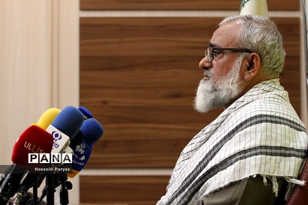 نشست خبری بزرگداشت یوم الله ۱۳ آبان
