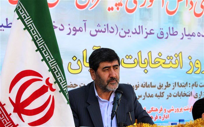 رای اولی‌ها بر روی افراد تأثیرگذار در کشور مطالعه داشته باشند