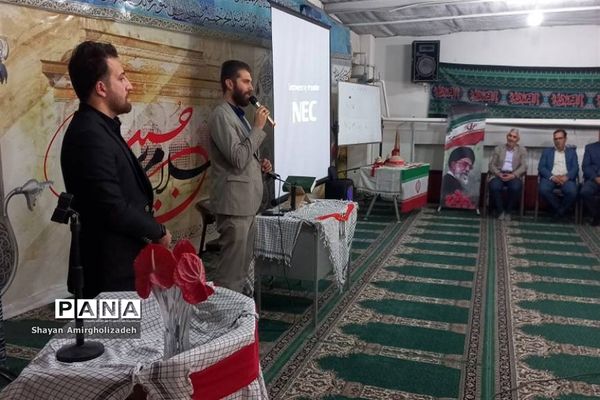 مراسم یادبود شهید حسین فهمیده در هنرستان امیرکبیر قرچک