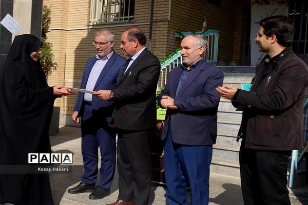 انتخابات شوراهای دانش‌آموزی در دبیرستان سمیه ناحیه ۲ تبریز