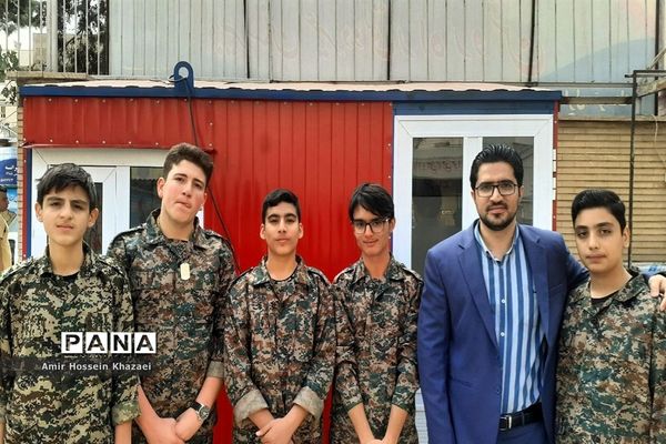 رویداد ملی چفیه‌های بهشتی در دبیرستان راه روشن ملارد