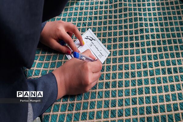 انتخابات شورای دانش‌آموزی دبیرستان متوسطه اول توحید شهرستان خاتم