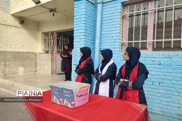 برگزاری انتخابات شورای دانش‌آموزی دبیرستان عطیه 2 ملارد
