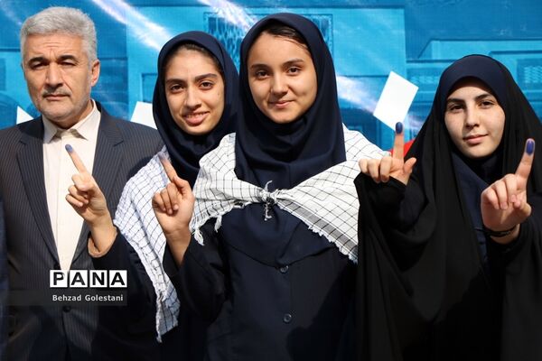 انتخابات شوراهای دانش‌آموزی در آذربایجان غربی