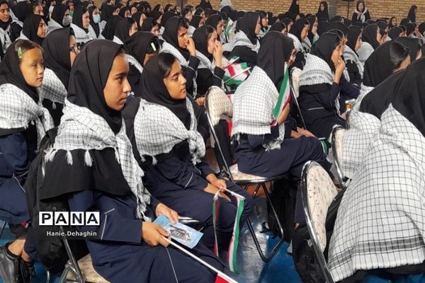 تجمع بزرگ فهمیده‌های دهه‌هشتادی در پاکدشت