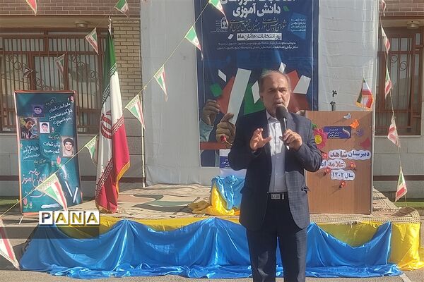 برگزاری مراسم نمادین انتخابات شوراهای دانش‌آموزی  در شیراز