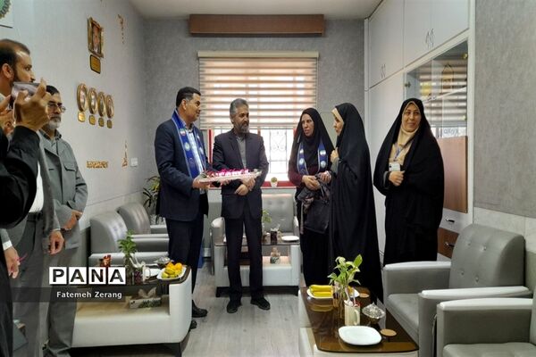 برگزاری انتخابات شورای دانش‌آموزی دبیرستان آرمیتا مصلی نژاد ناحیه ۷ مشهد مشهد