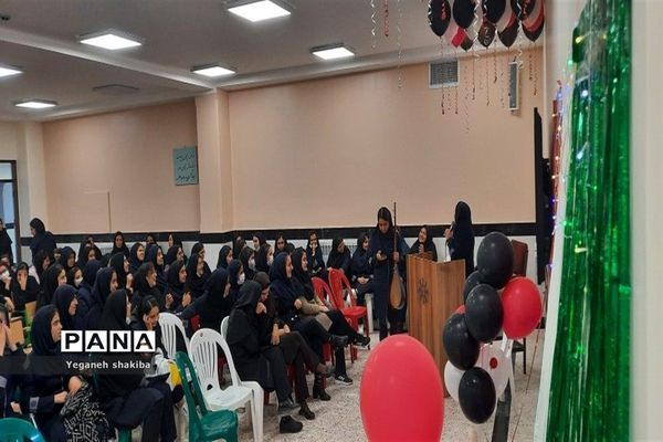 جشن روز دانش‌آموز و انتخابات شورای دانش‌آموزی در دبیرستان فرزانگان دوره دوم شهرستان اسفراین