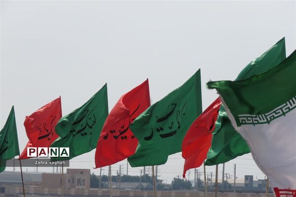 حضور دانش‌آموزان دختر هرات و مروست در یادمان شهدای شلمچه