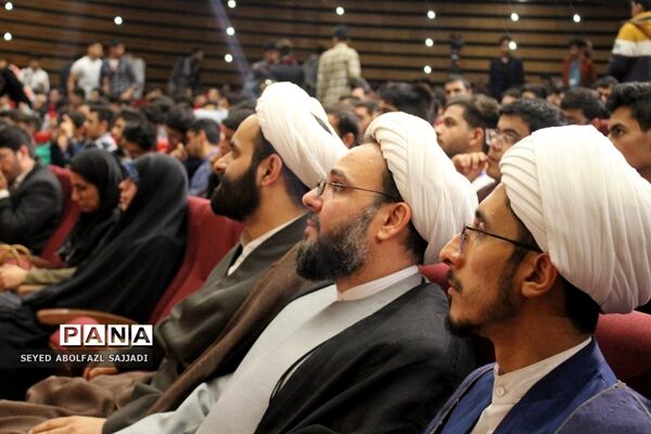 اختتامیه چهل و یکمین دوره از جشنواره فرهنگی و هنری امید فردا