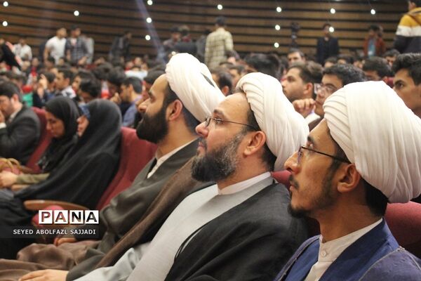 اختتامیه چهل و یکمین دوره از جشنواره فرهنگی و هنری امید فردا
