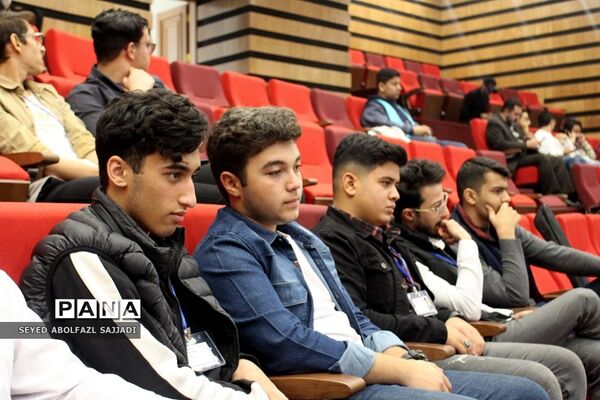 اختتامیه چهل و یکمین دوره از جشنواره فرهنگی و هنری امید فردا
