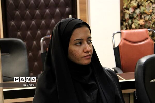 آیین تجلیل از نو معلمان ابتدایی ناحیه یک بهارستان