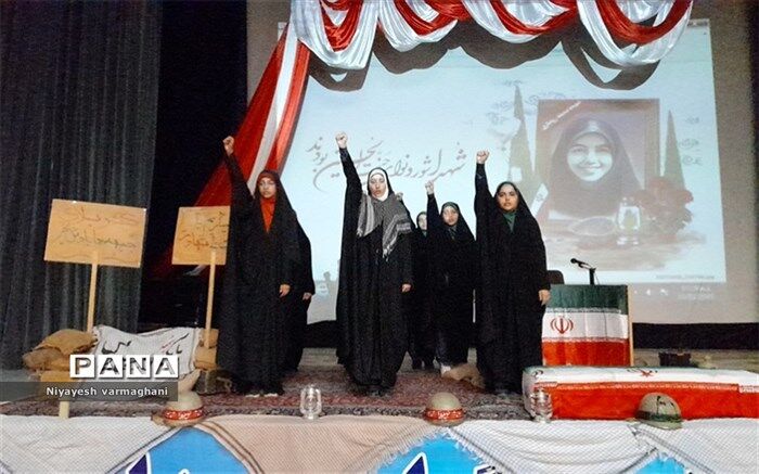 سرود در مدارس، یک فعالیت فرهنگی و تربیتی مفید و نشاط‌ بخش است/فیلم