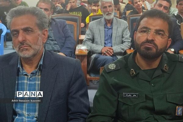 یادواره شهدای دانش‌آموز در  هنرستان  پسرانه سما رودهن