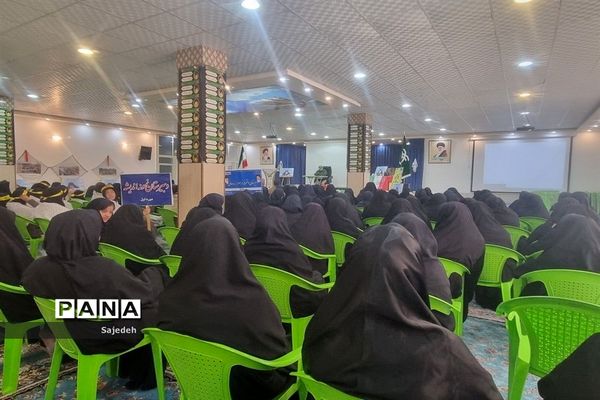 برگزاری یادواره شهدا دبیرستان دخترانه امام حسین(ع) شهرستان کاشمر