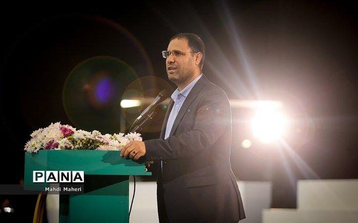 جهاد مدرسه‌سازی جهاد آینده‌سازی است