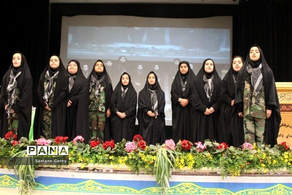 مراسم یادواره شهدای دانش‌آموز در کانون شهدای پاکدشت