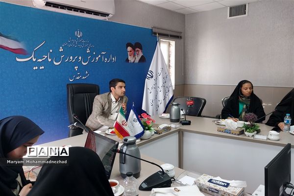 جلسه آشنایی دانش‌آموزان خبرنگار با خبرنویسی