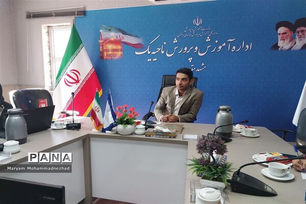 جلسه آشنایی دانش‌آموزان خبرنگار با خبرنویسی