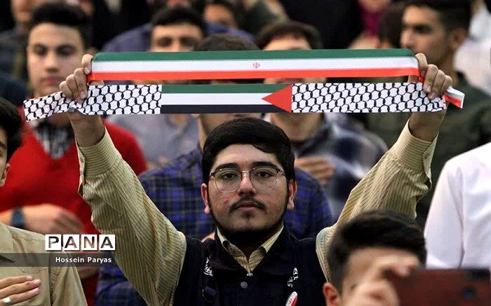این دیدار باشکوه برایم سرشار از عشق و عظمت بود