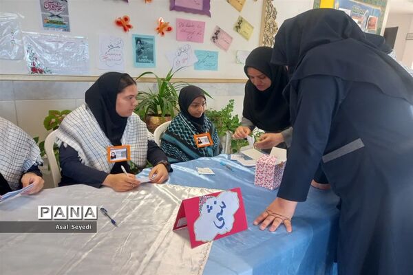انتخابات شورای دانش‌آموزی در دبیرستان فرهنگ مرحوم فخرایی شهرستان کاشمر