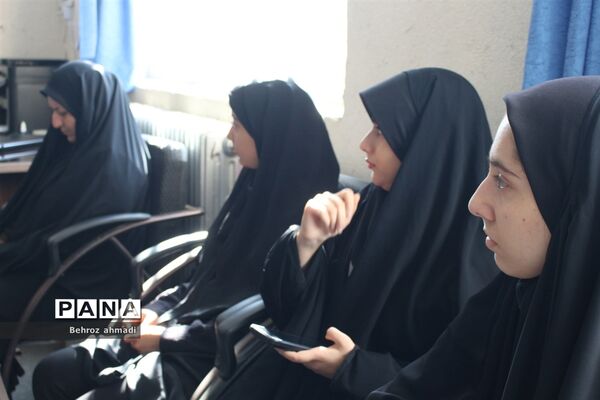 جلسه هماهنگی راهپیمایی 13 آبان تشکیلات سازمان دانش‌آموزی استان کرمانشاه