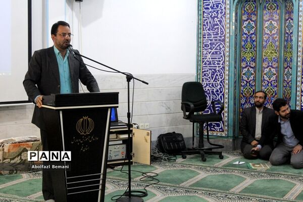 مراسم معرفی معاونان جدید «آموزش ابتدایی» و «سوادآموزی» آموزش و پرورش قم