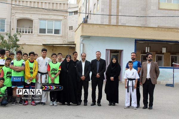 آغاز طرح ورزشی «100 مسابقه در صد روز» در دبیرستان گوهرتاج ترابی زاده