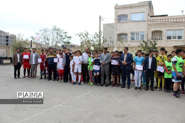 آغاز طرح ورزشی «100 مسابقه در صد روز» در دبیرستان گوهرتاج ترابی زاده
