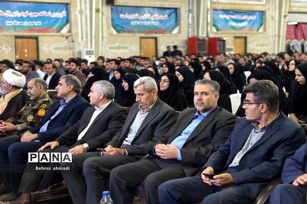 همایش استقبال سوگند یک هزار و 542 نفر ازنومعلمان عرصه تعلیم و تربیت استان کرمانشاه