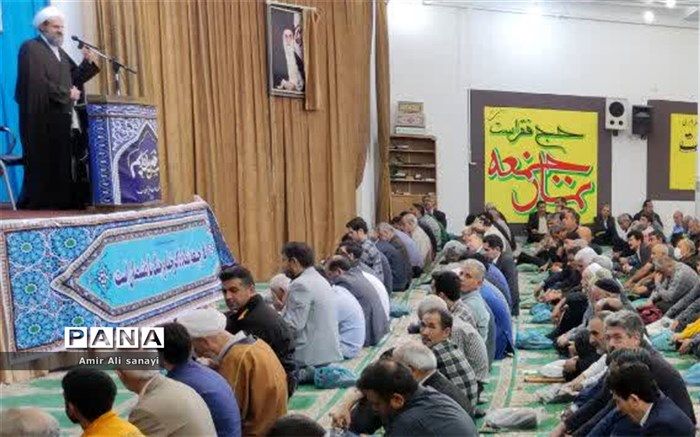 دانش‌آموز نخبه و انقلابی دغدغه‌ تعالی کشور را دارد