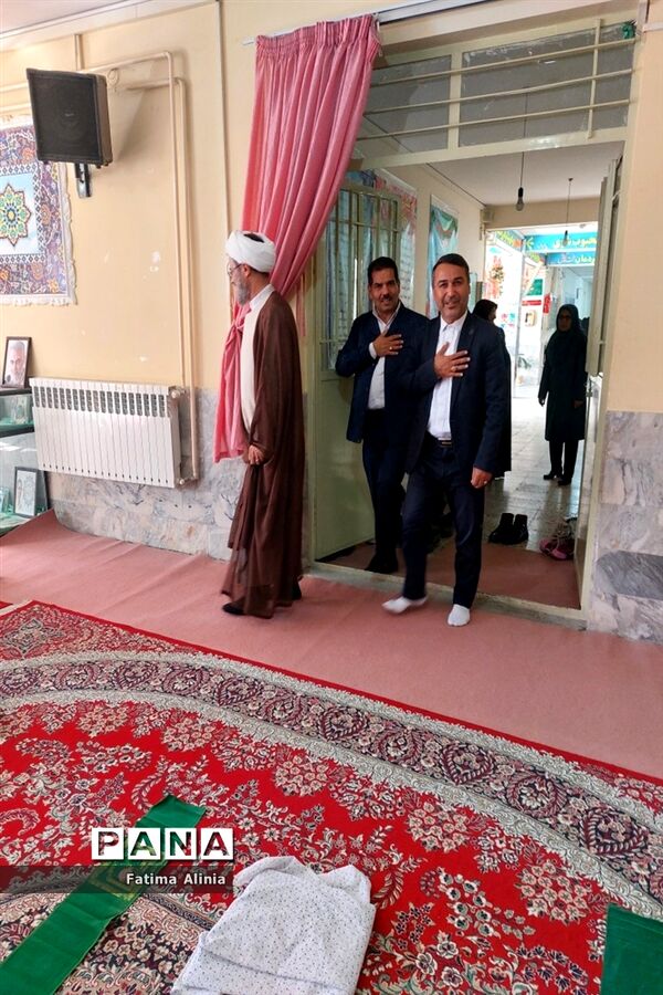 حضور مسئولین شهرستان بجنورد خراسان شمالی  در دبیرستان شاهد نجابت