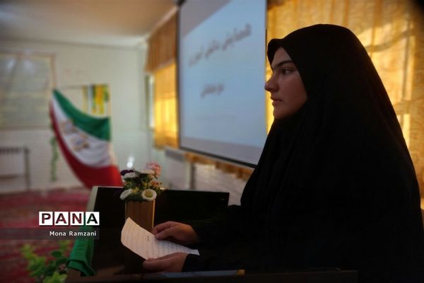 برگزاری همایش نوجهان در دبیرستان الزهرا کاشمر