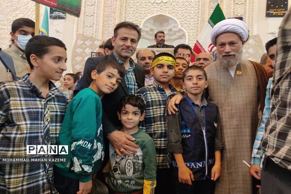 مراسم بزرگداشت یاد شهیدان دانش‌آموز حرم مطهر احمدبن موسی (ع)