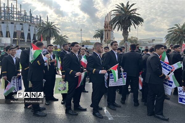 راهپیمایی ۱۳ آبان در گلستان
