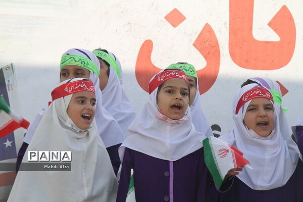برگزاری راهپیمایی یوم الله 13 آبان در شهرستان بهبهان