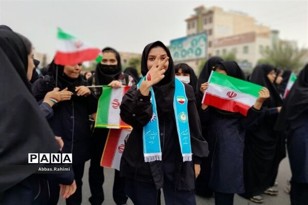 تجمع دانش‌آموزان پاکدشتی به مناسبت ۱۳ آبان