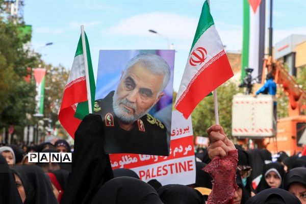 راهپیمایی روز 13آبان در زنجان