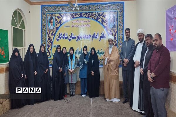 دیدار دانش‌آموزان شادگان با امام جمعه