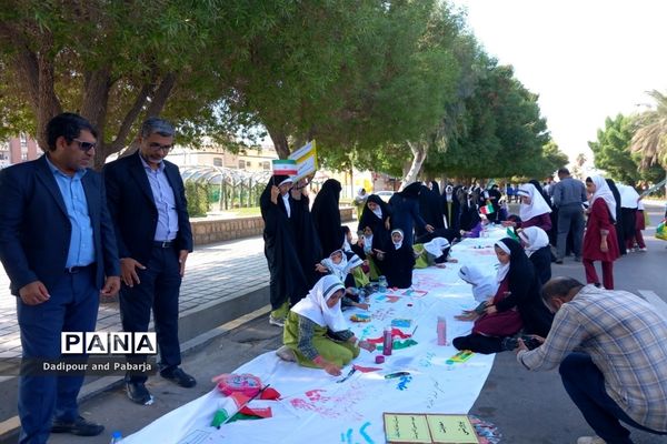 حضور پرشور دانش‌آموزان هرمزگانی در راهپیمایی 13 آبان