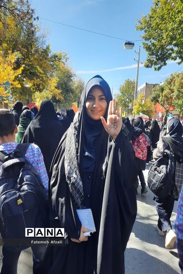 راهپیمایی سیزده آبان در شهرستان اقلید