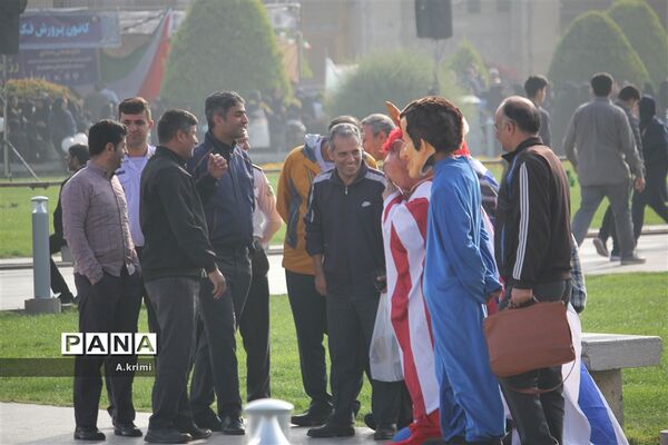 راهپیمایی ۱۳ آبان در اصفهان