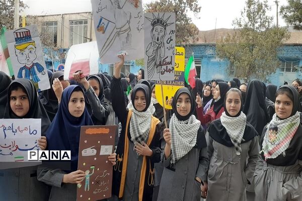 برگزاری مراسم راهپیمایی یوم‌ الله۱۳ آبان در شهرستان کلات