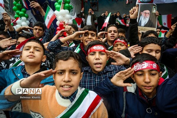 راهپیمایی 13 آبان در تهران