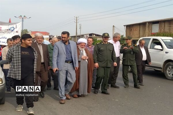 راهپیمایی روز دانش‌آموز در بهنمیر