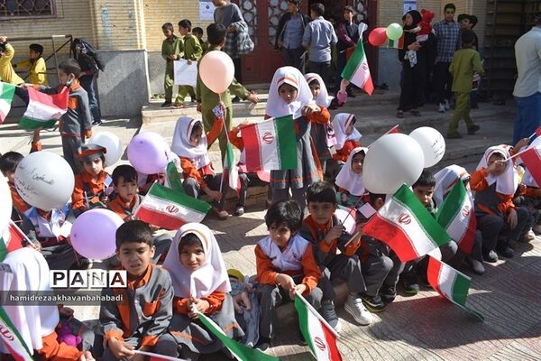 راهپیمائی  یوم الله سیزدهم آبان دربهاباد یزد